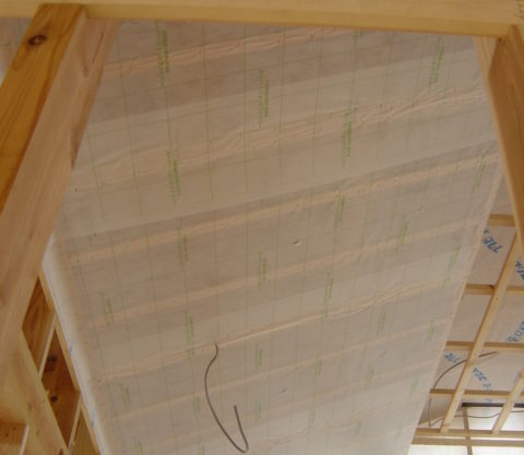 屋根（勾配天井）の施工について（シート貼り編）